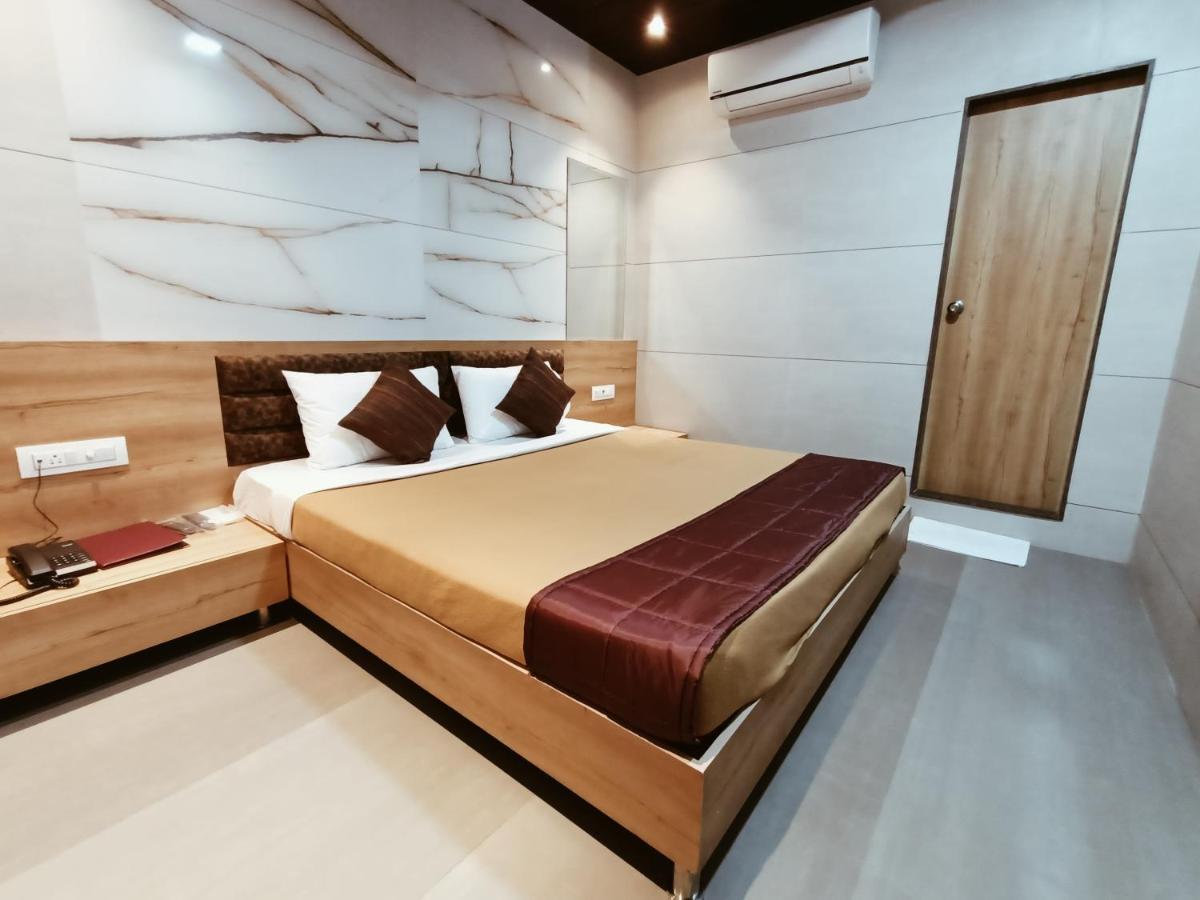 Hotel Prasad Nx Mumbai Ngoại thất bức ảnh