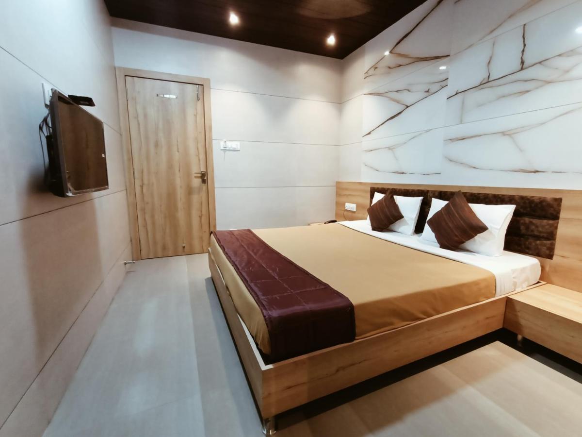 Hotel Prasad Nx Mumbai Ngoại thất bức ảnh