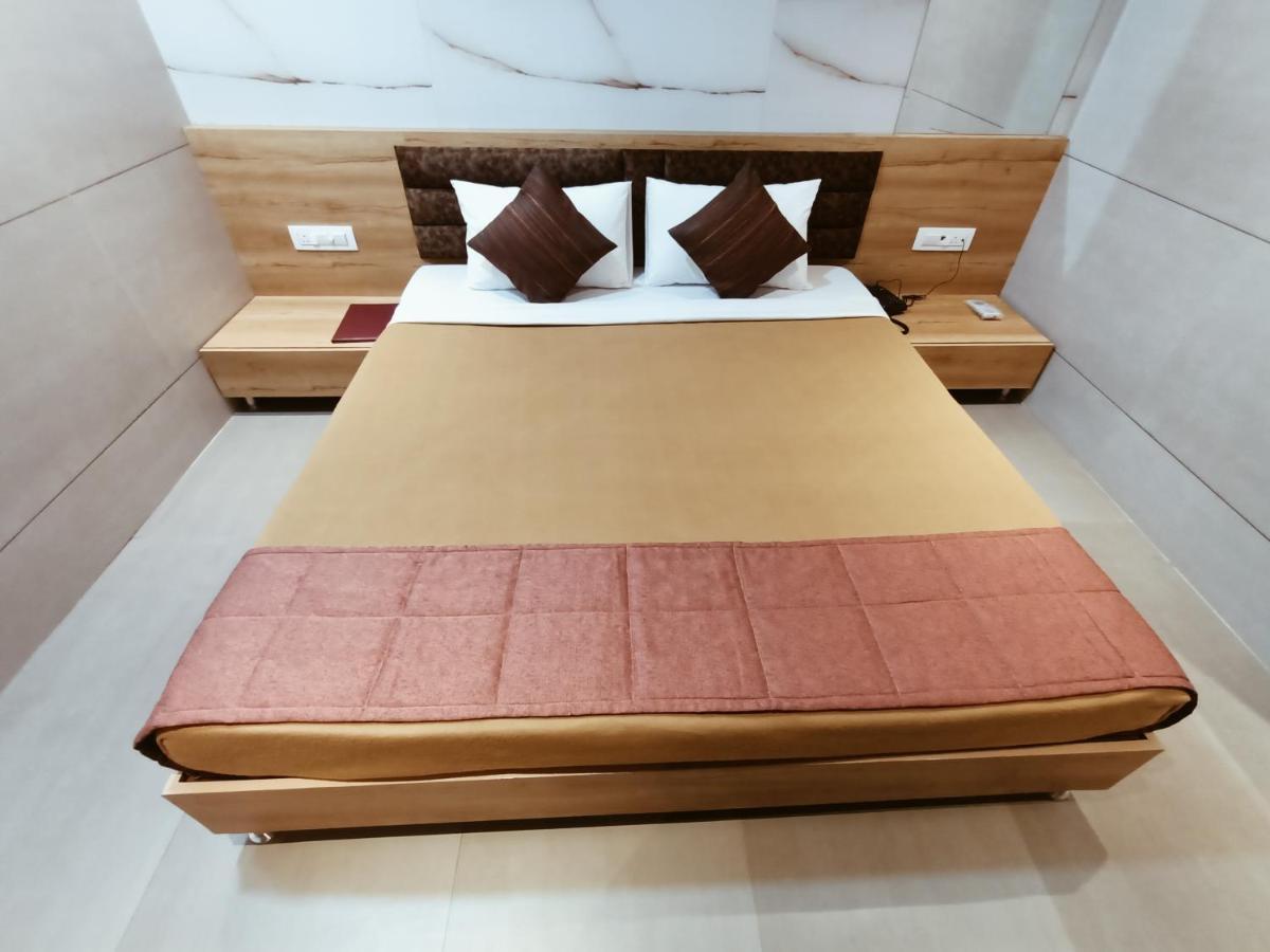 Hotel Prasad Nx Mumbai Ngoại thất bức ảnh