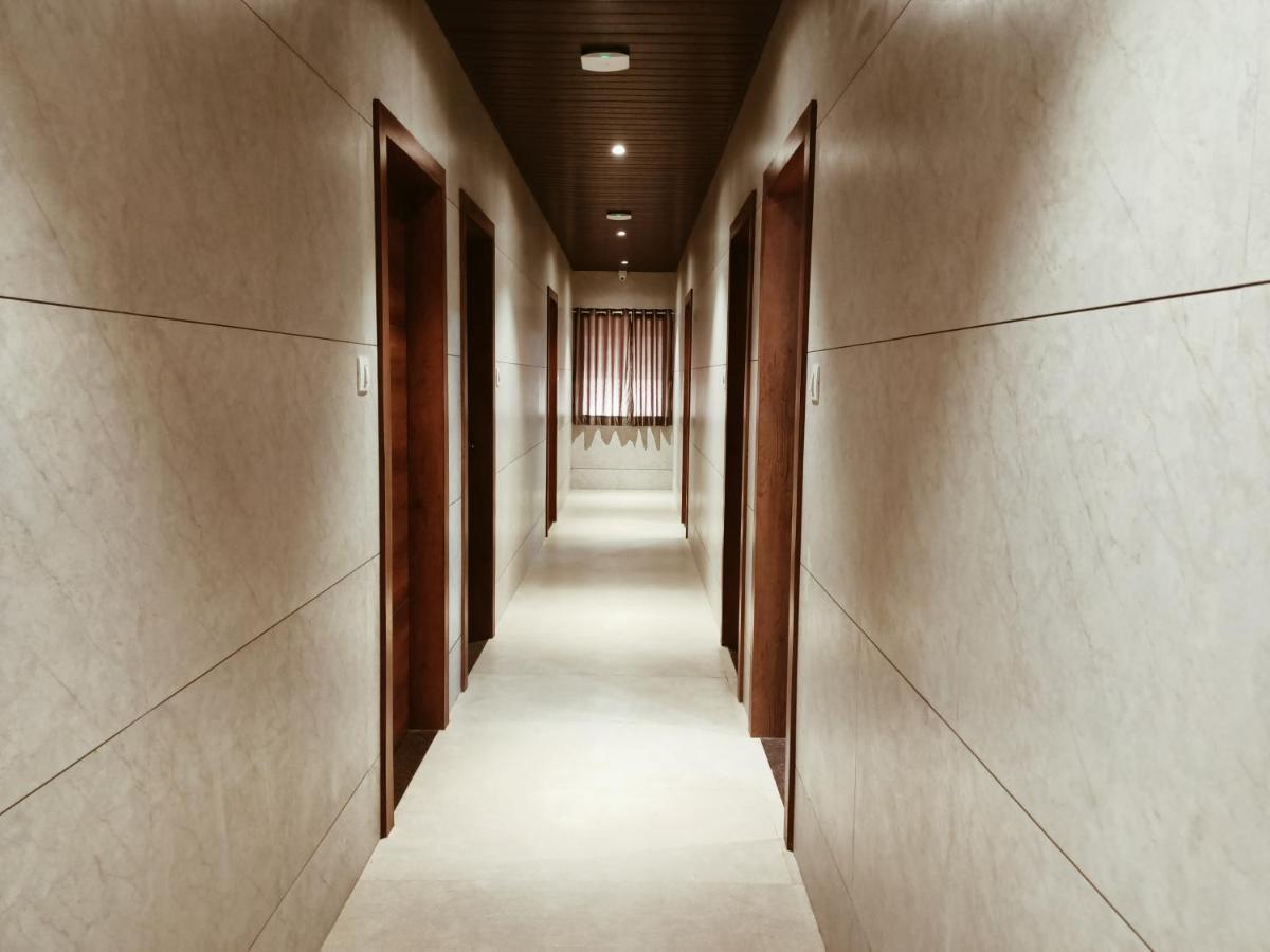 Hotel Prasad Nx Mumbai Ngoại thất bức ảnh