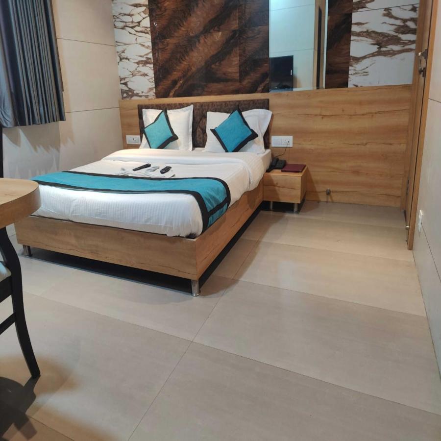 Hotel Prasad Nx Mumbai Ngoại thất bức ảnh